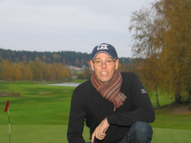 Hattula Golfin toiminnanjohtaja, PGA Pro Jouko Mikkola lupaa ikimuistoista kokemusta niin pelaajille kuin yleisöllekin.